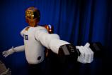 Robonaut 2 (R2) - Picture: /uploads/images/robots/robotpictures-all/robonaut2-r2-001.jpg