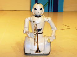 Picture ofToyota Partner Robot Series : Toyota Partner Robot ver. 5 Rolling Type (Trumpet) Dave 