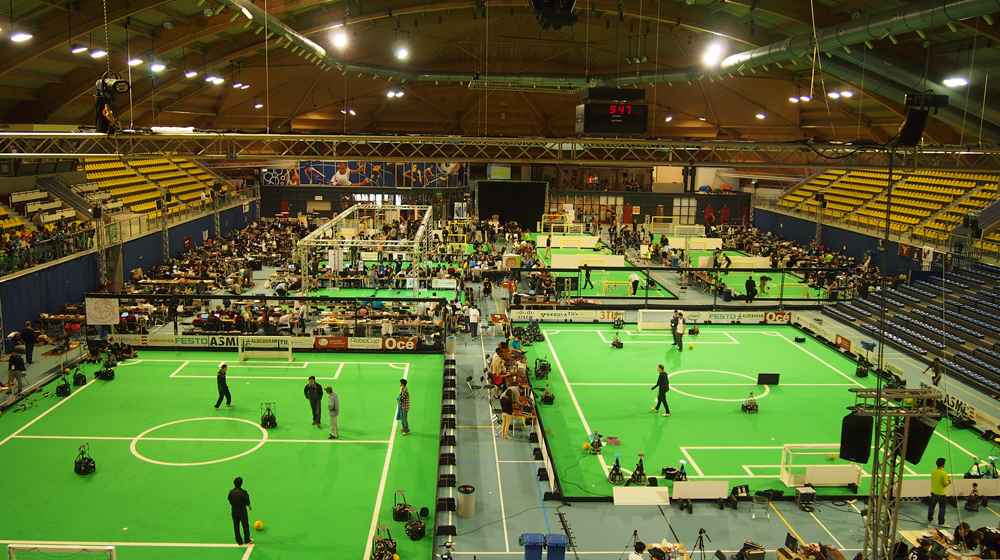 RoboCup 2013 Main Event Hall - Picture: /uploads/images/projects/robocup/robocup-2013/RoboCup-2013-major-eventhall.png